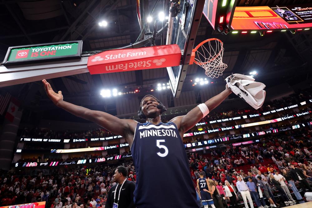 根据斯基拉 根据斯基拉