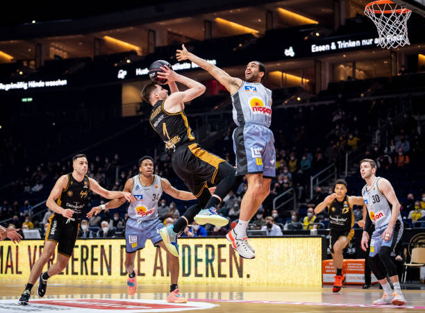 便展现出强 便展现出强